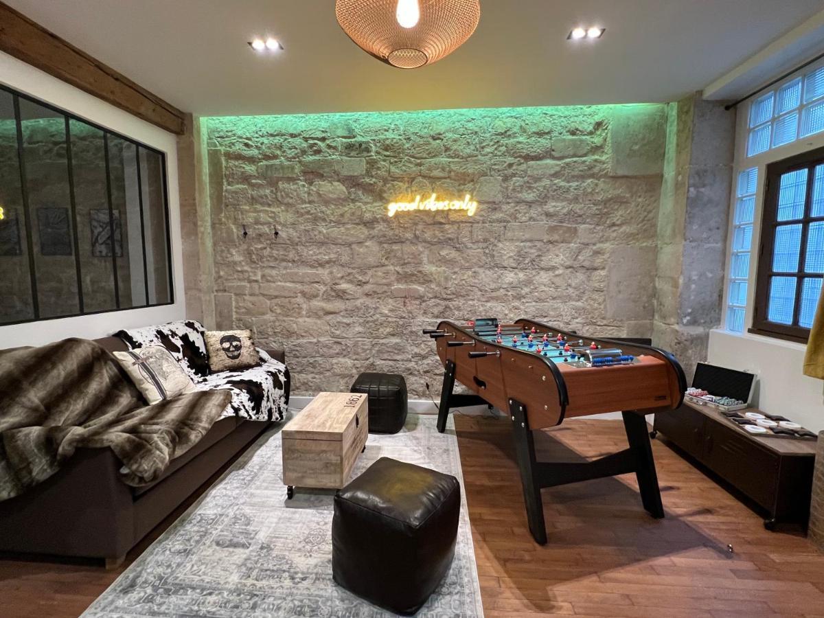 Good Vibes Luxurious Loft In Paris 11Th, With Ac & Table Football المظهر الخارجي الصورة