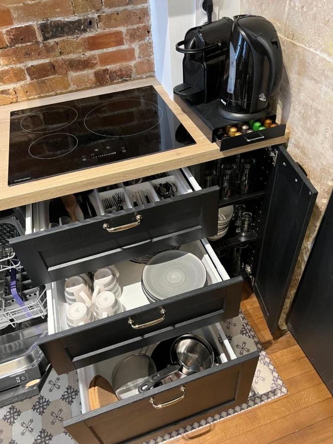 Good Vibes Luxurious Loft In Paris 11Th, With Ac & Table Football المظهر الخارجي الصورة