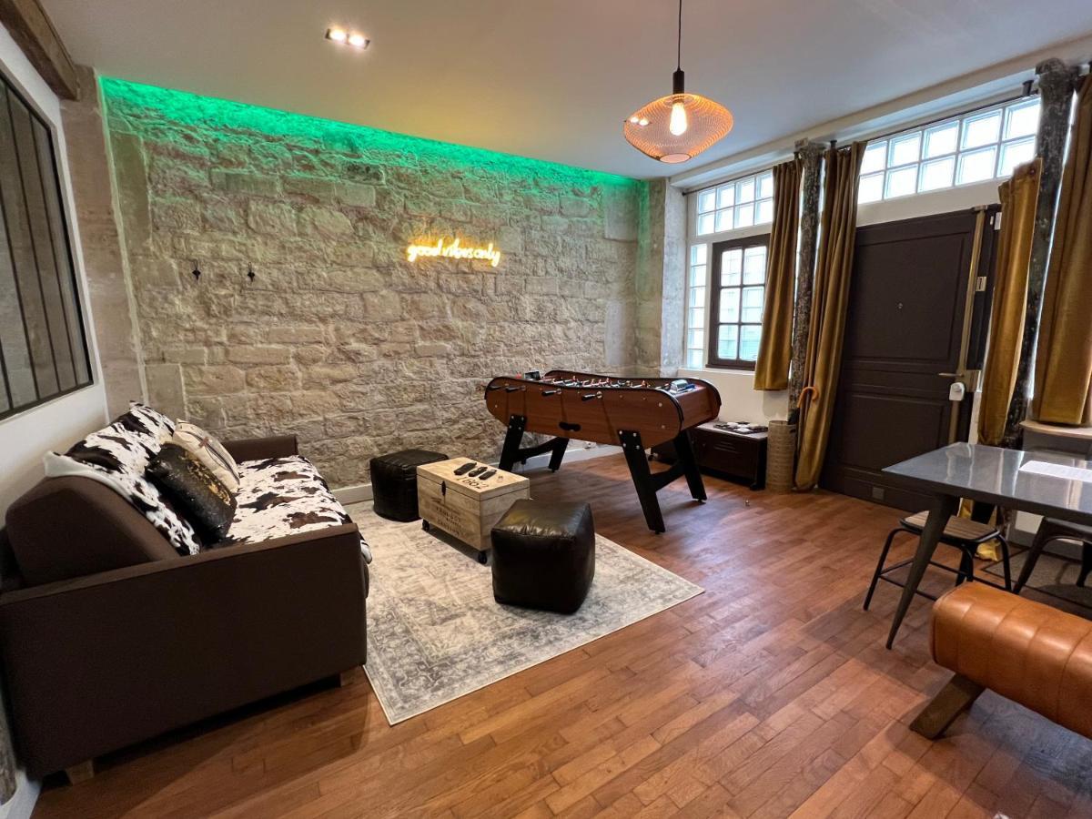 Good Vibes Luxurious Loft In Paris 11Th, With Ac & Table Football المظهر الخارجي الصورة